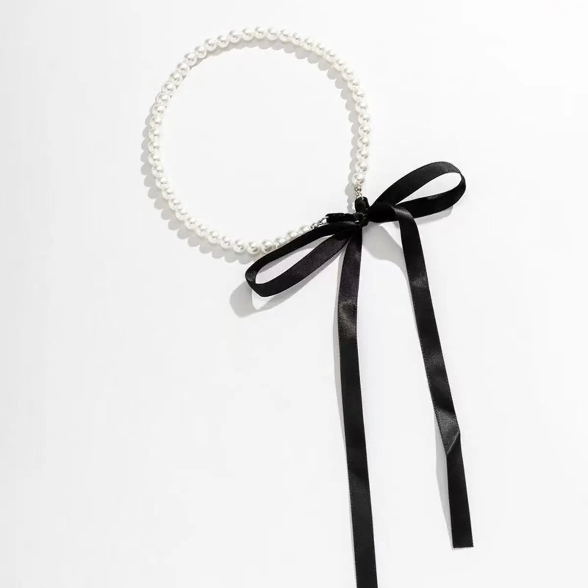 Black Velvet Bowknot Choker Necklace for Women