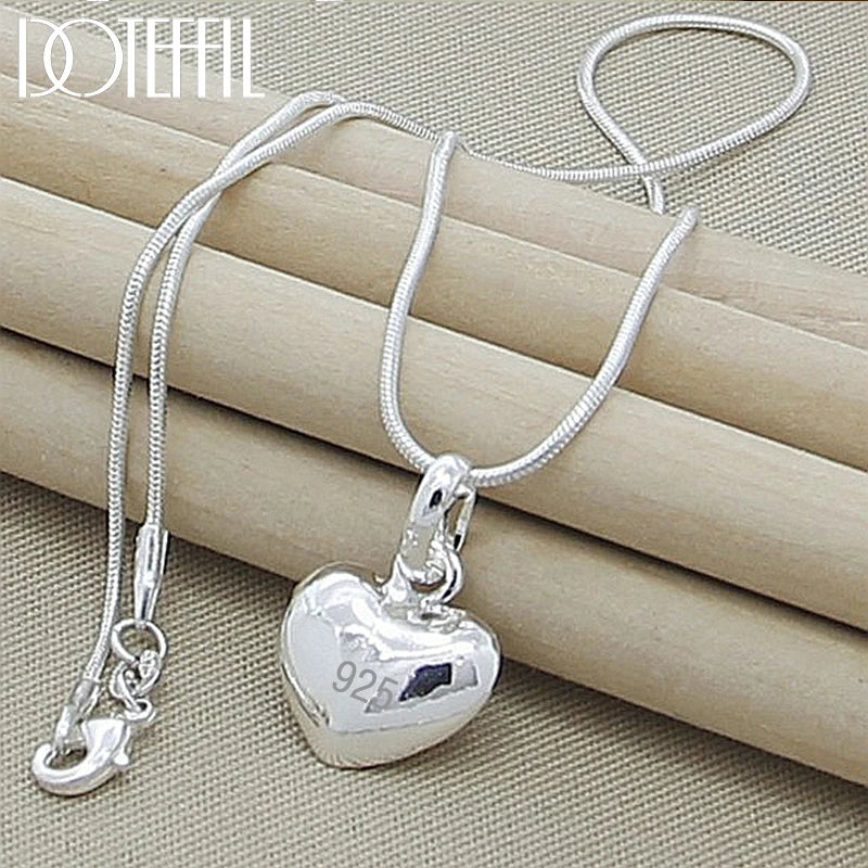 DOTEFFIL Small Heart Pendant Necklace – Silver Snake Chain Jewelry for Women