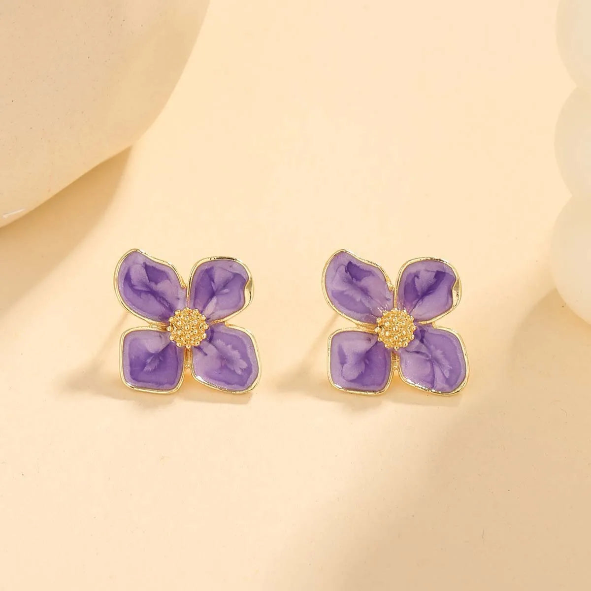 Vintage Flower Stud Earrings – Multi-Colored Jewelry for Women