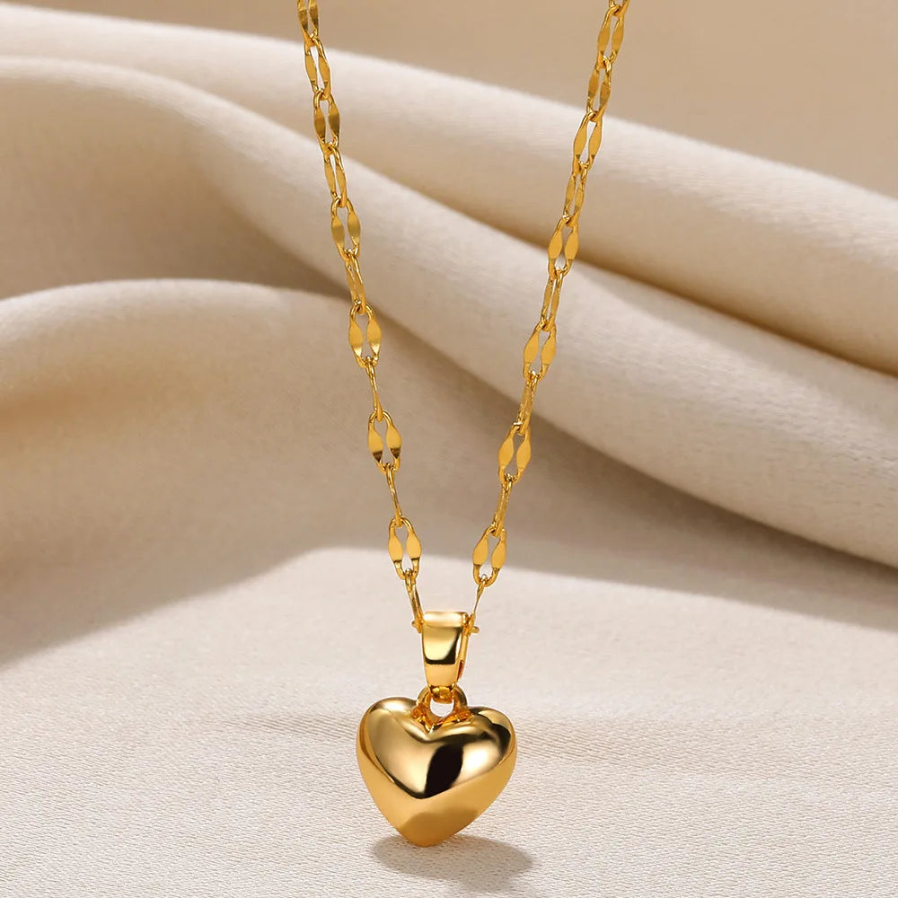 Stainless Steel Love Heart Pendant Necklace – Trendy Lip Chain Jewelry for Women