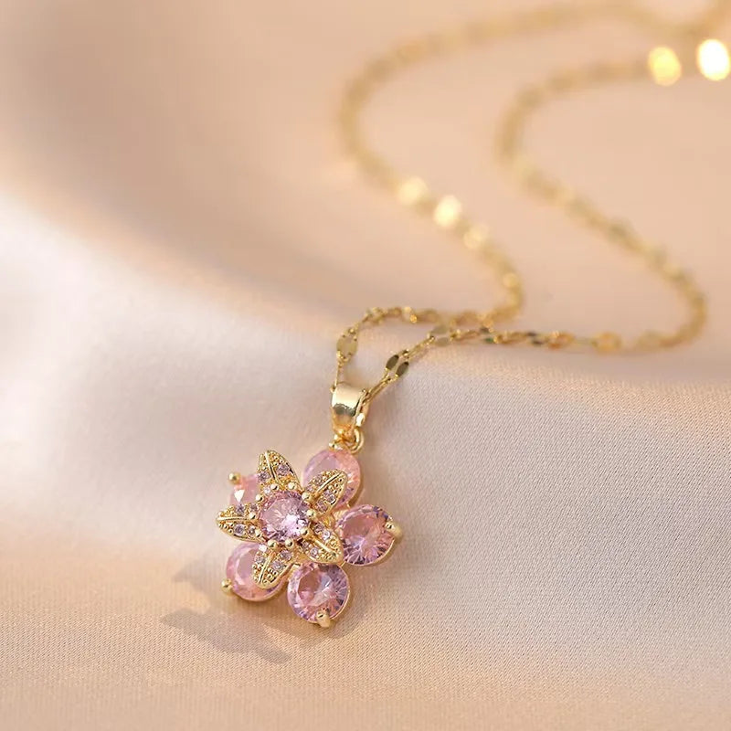 Light Luxury Spin Zircon Flower Pendant Necklace – Gold Chain Jewelry for Women