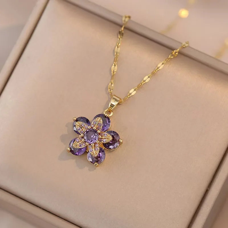 Light Luxury Spin Zircon Flower Pendant Necklace – Gold Chain Jewelry for Women