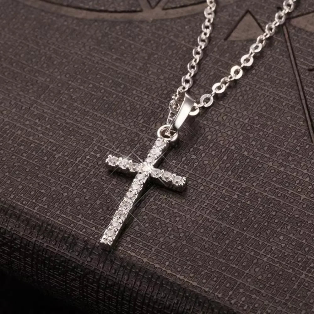 Rhinestone Cross Pendant Necklace – Adjustable Summer Jewelry for Women