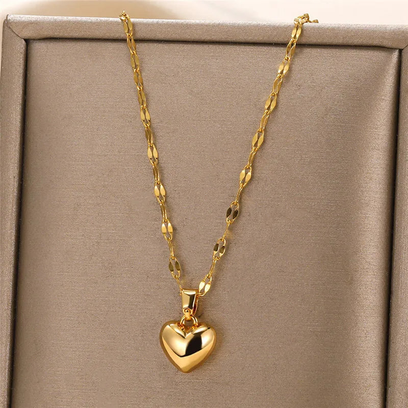 Stainless Steel Love Heart Pendant Necklace – Trendy Lip Chain Jewelry for Women