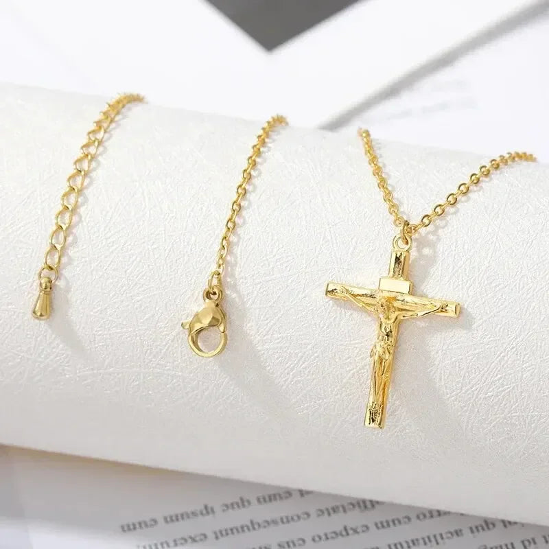 18K Gold Plated Cross Necklace – Unisex Religious Pendant Jewelry Gift