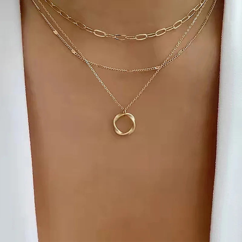 IPARAM Multi-Layered Gold Chain Necklace – Vintage Circle Pendant Jewelry for Women