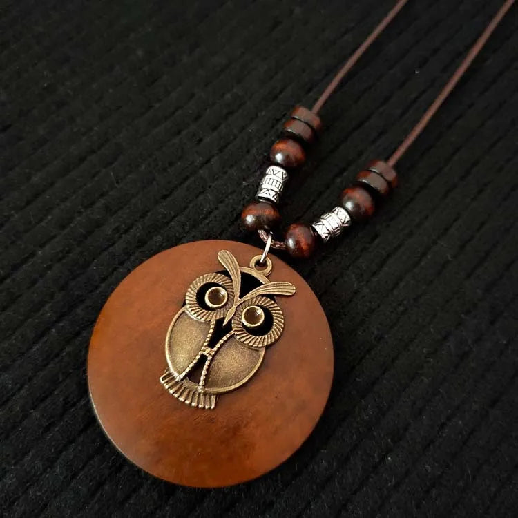 Personalized Vintage Flower Pendant Necklace – Bohemian Ethnic Jewelry for Women