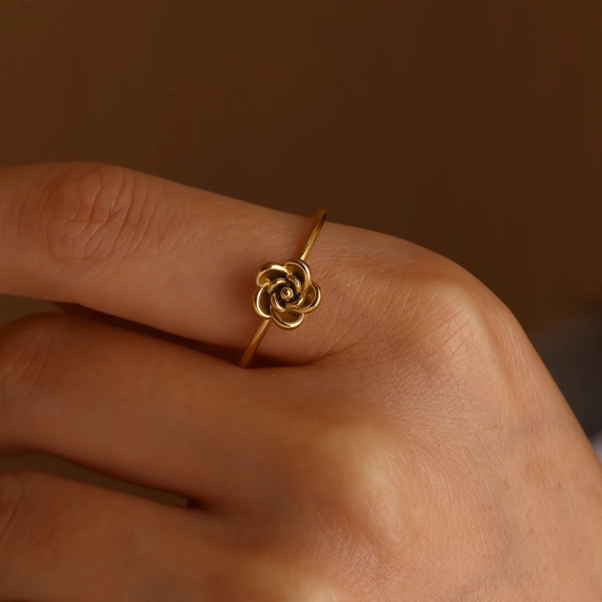 Elegant Gold Bloom Flower Open Ring