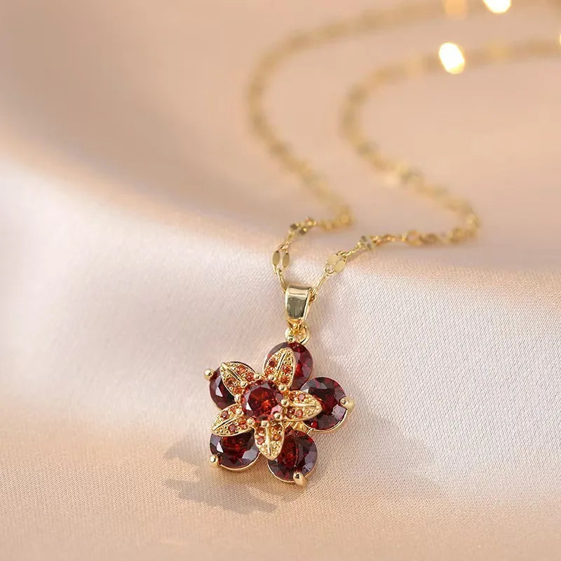 Light Luxury Spin Zircon Flower Pendant Necklace – Gold Chain Jewelry for Women