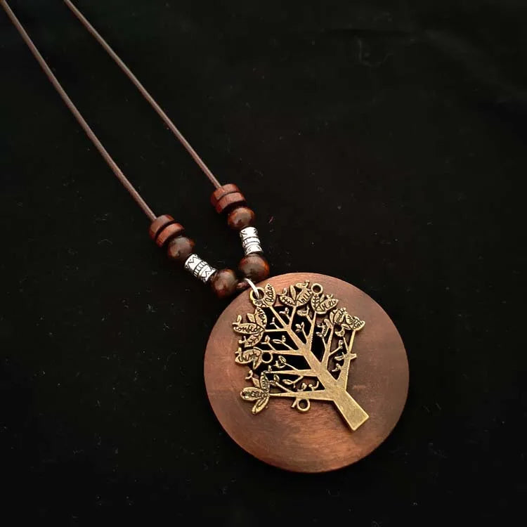 Personalized Vintage Flower Pendant Necklace – Bohemian Ethnic Jewelry for Women