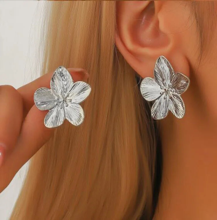 Retro Flower Earrings – Women’s Fashion Party Accessories & Gifts